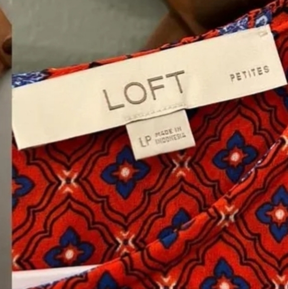 💥 LOFT Boho Floral Blouse - Picture 6 of 6